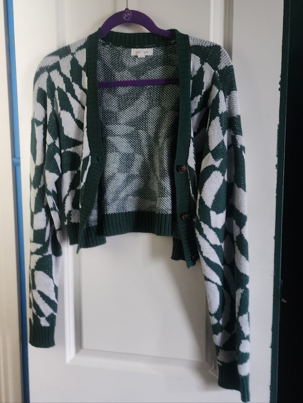 Stitch&Pine Size Large Green And White Cropped Sweater